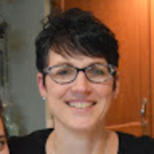 Meet your Posher, Connie